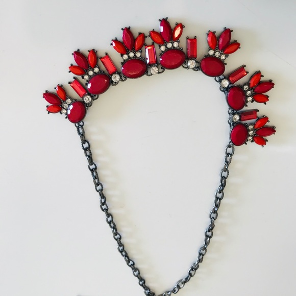 Statement Necklace — - Picture 3 of 3